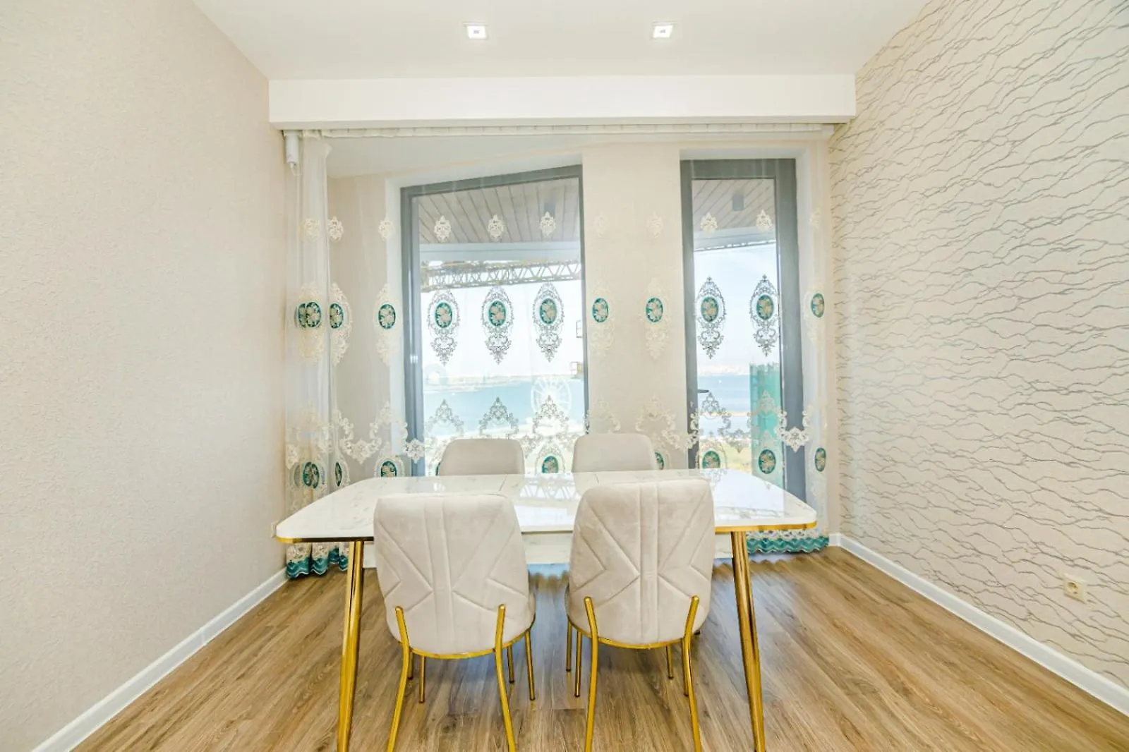 Апартаменты Sabah Residance Sea View 3 Bedroom Баку Азербайджан